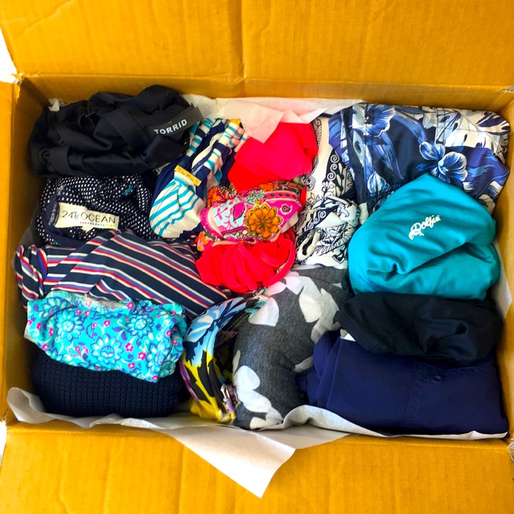Reseller bundle 15 bathing suit pieces EUC variety